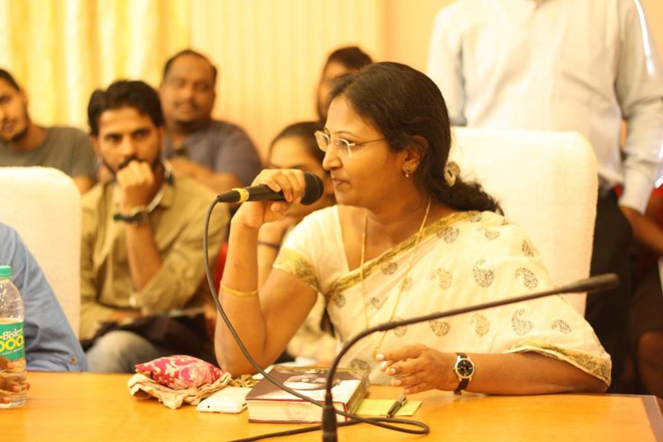 dr sangeeta pawar